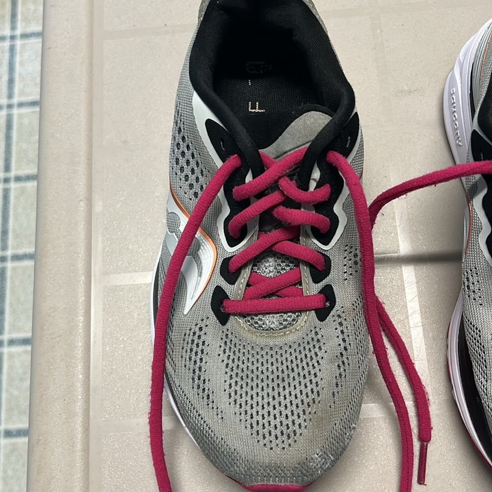 Saucony Ride 14 Running Shoes - Picture 3 of 13